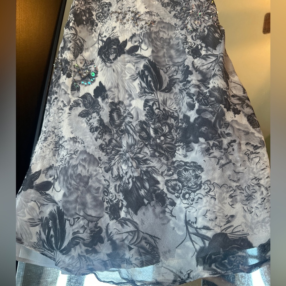 Lapis Silk Black and Grey Floral Dress - Picture 7 of 14